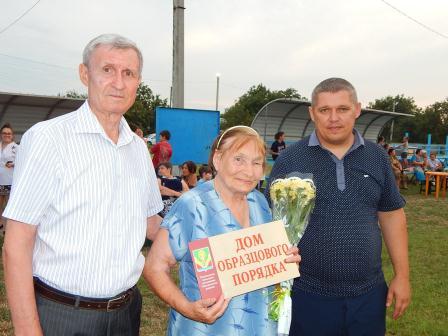 В Тбилисской вновь отметили День микрорайона